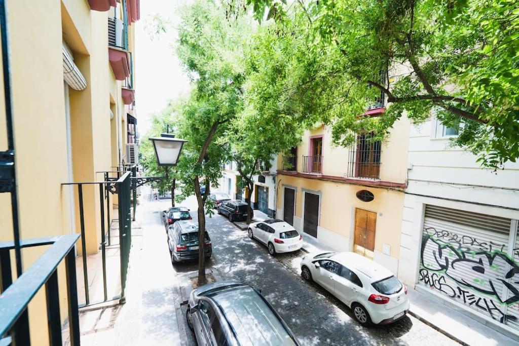 Apartamento En San Bernardo, El Barrio Torero Севиля Екстериор снимка